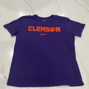 Nike unisex size M Clemson University t-shirt.